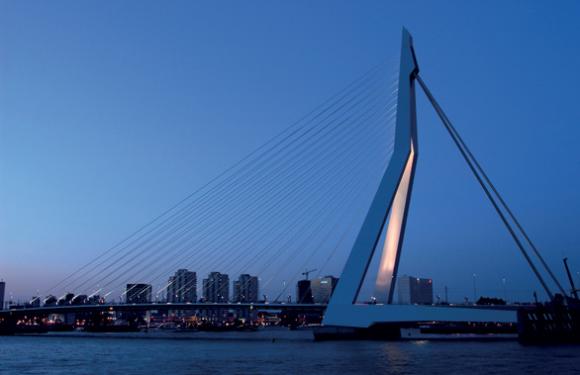 02. Erasmus Bridge, Rotterdam (The Netherlands)